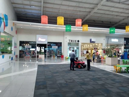 Sankris Mall_imagen03