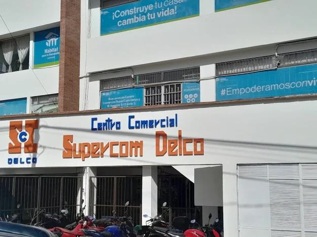 Supercom Delco centro comercial