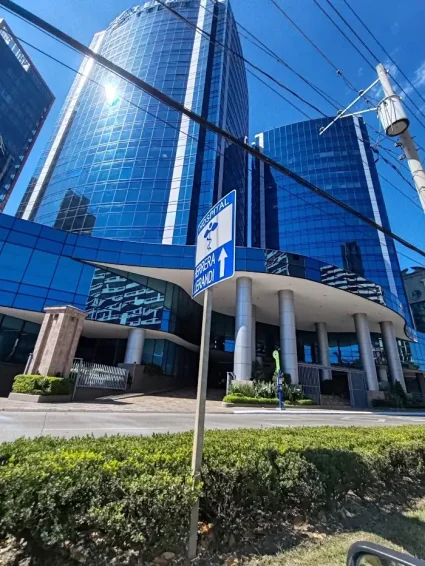 oficinas principales hcltech guatemala