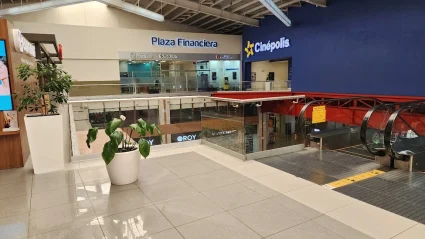 plaza financiera Sankris Mall