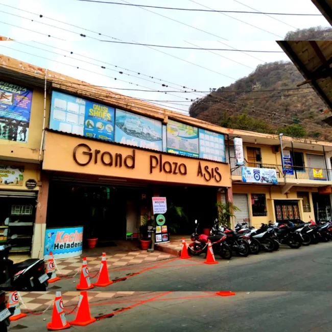 Gran Plaza Asis, Panajachel